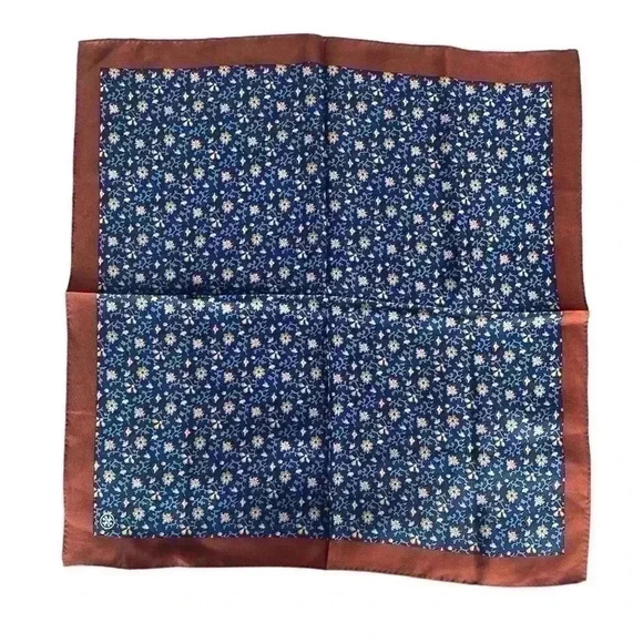 Tory Burch Wild Pansy Bouquet Neckerchief Fresh Blueberry (400) NWT - Picture 2 of 5